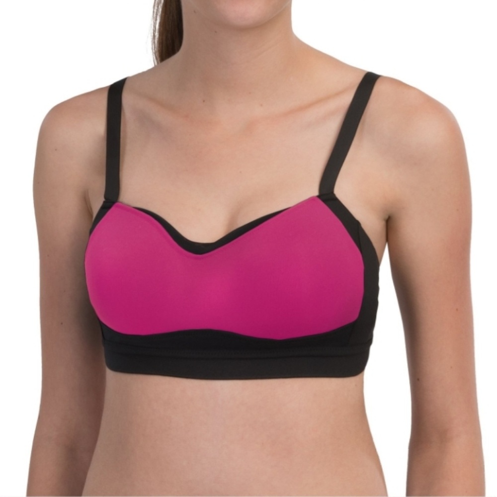 Moving Comfort FineForm Sports Bra